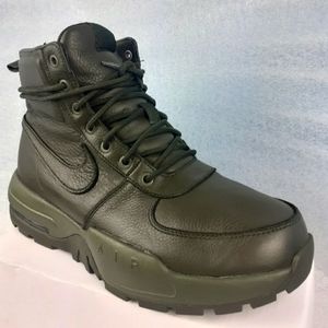 Nike Men's Athletic Shoes - Dark Green